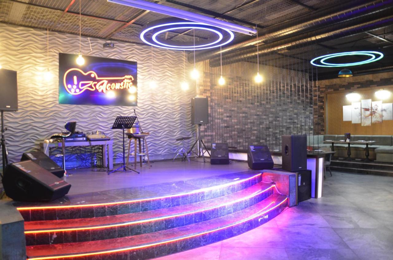 Piano Hotel บากู ภายนอก รูปภาพ