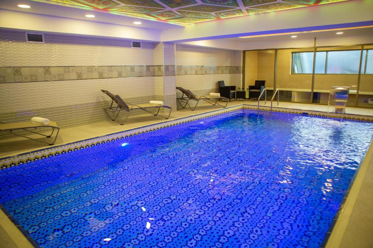 Piano Hotel บากู ภายนอก รูปภาพ